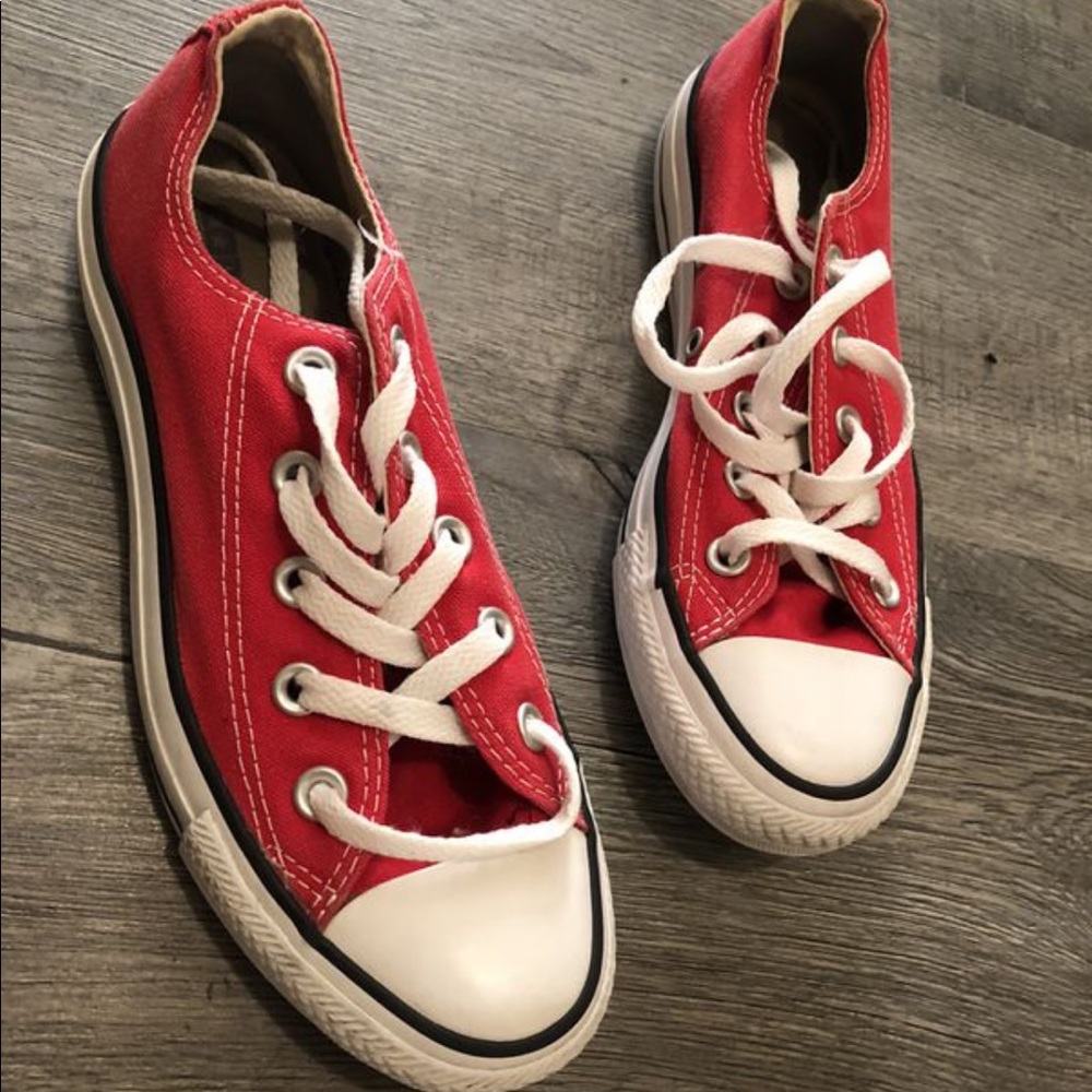 Red converse